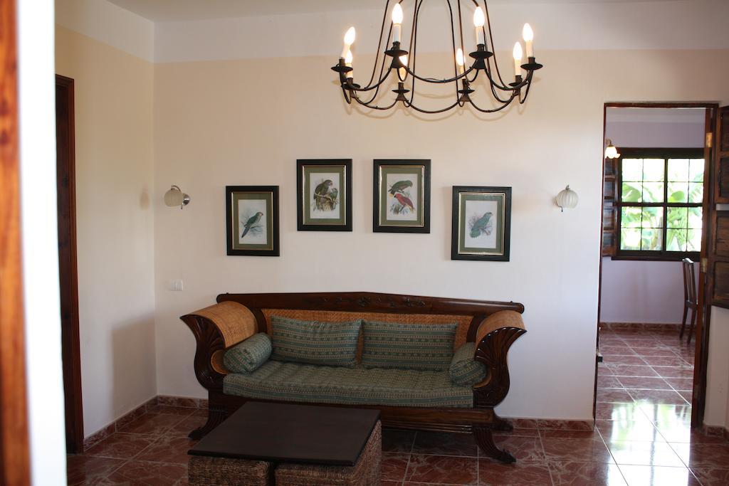 Apartamentos Finca La Cruz Тасакорте Номер фото